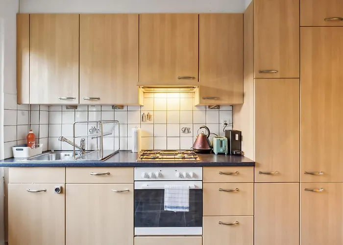 Homey Comfort In Oerlikon